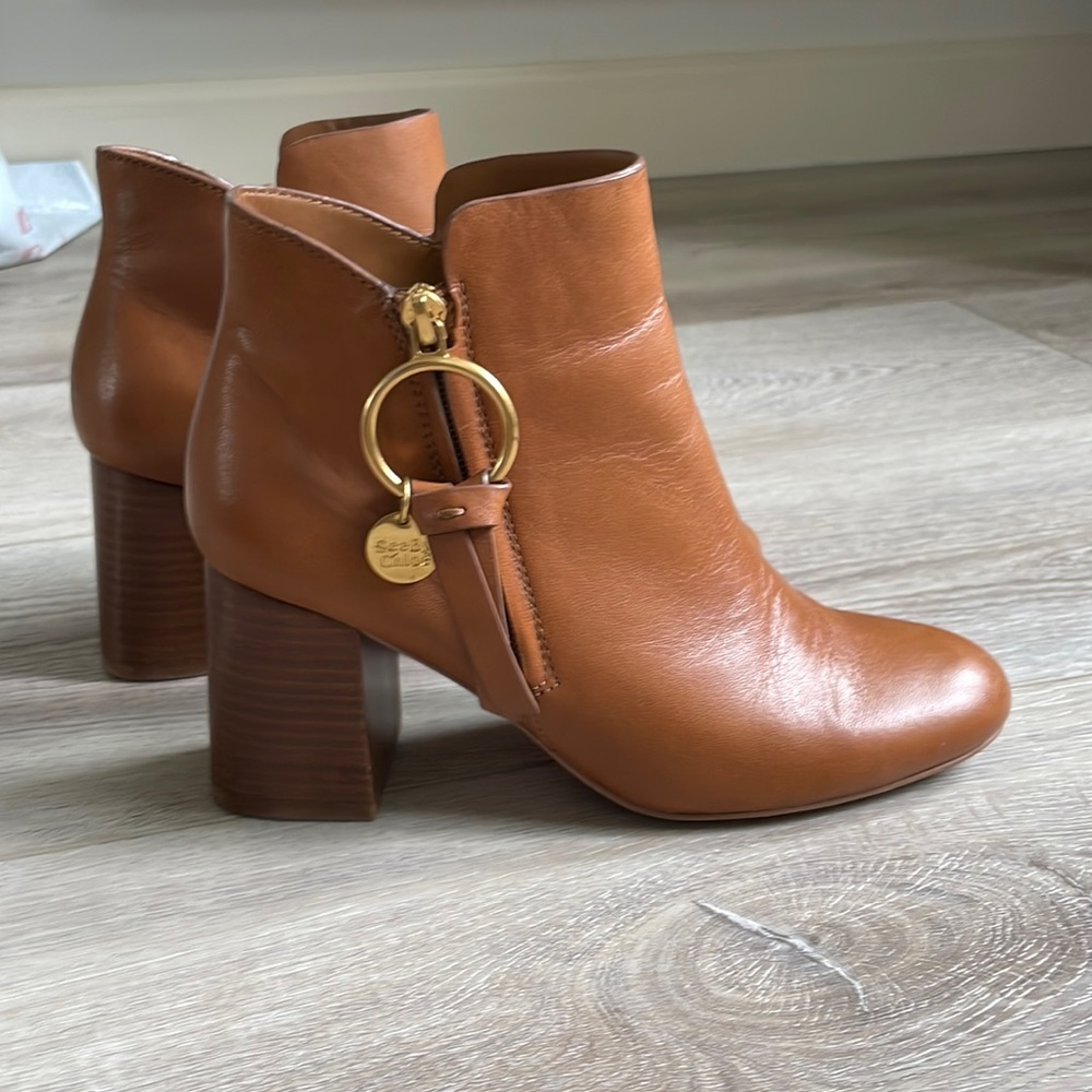 See by Chloe Louise booties